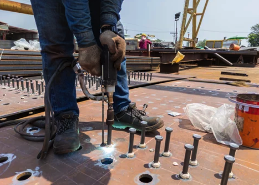 soldadura de parafusos